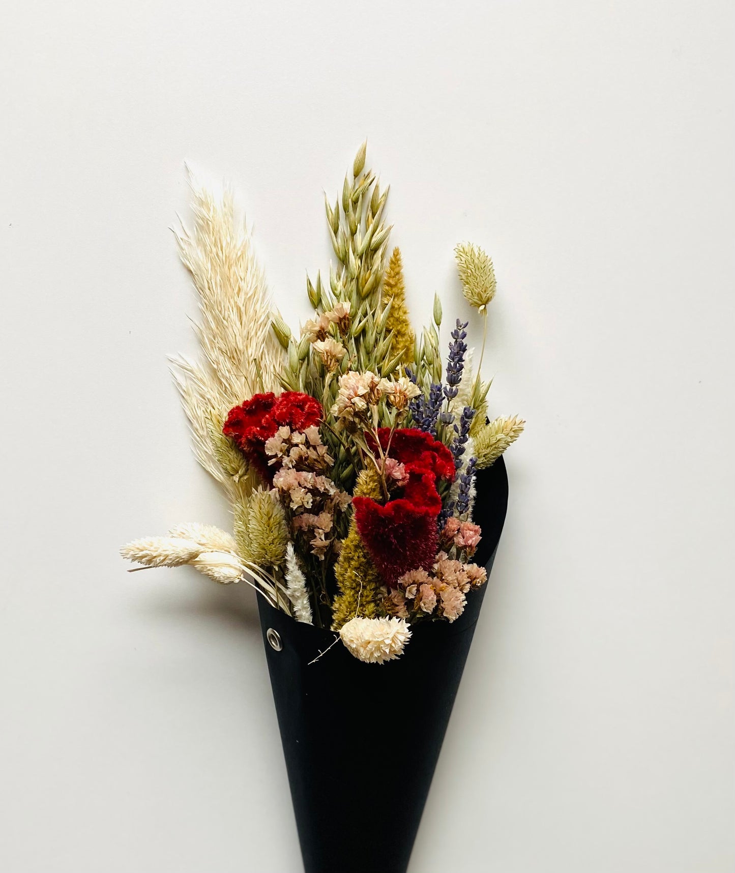 Field flower bouquet